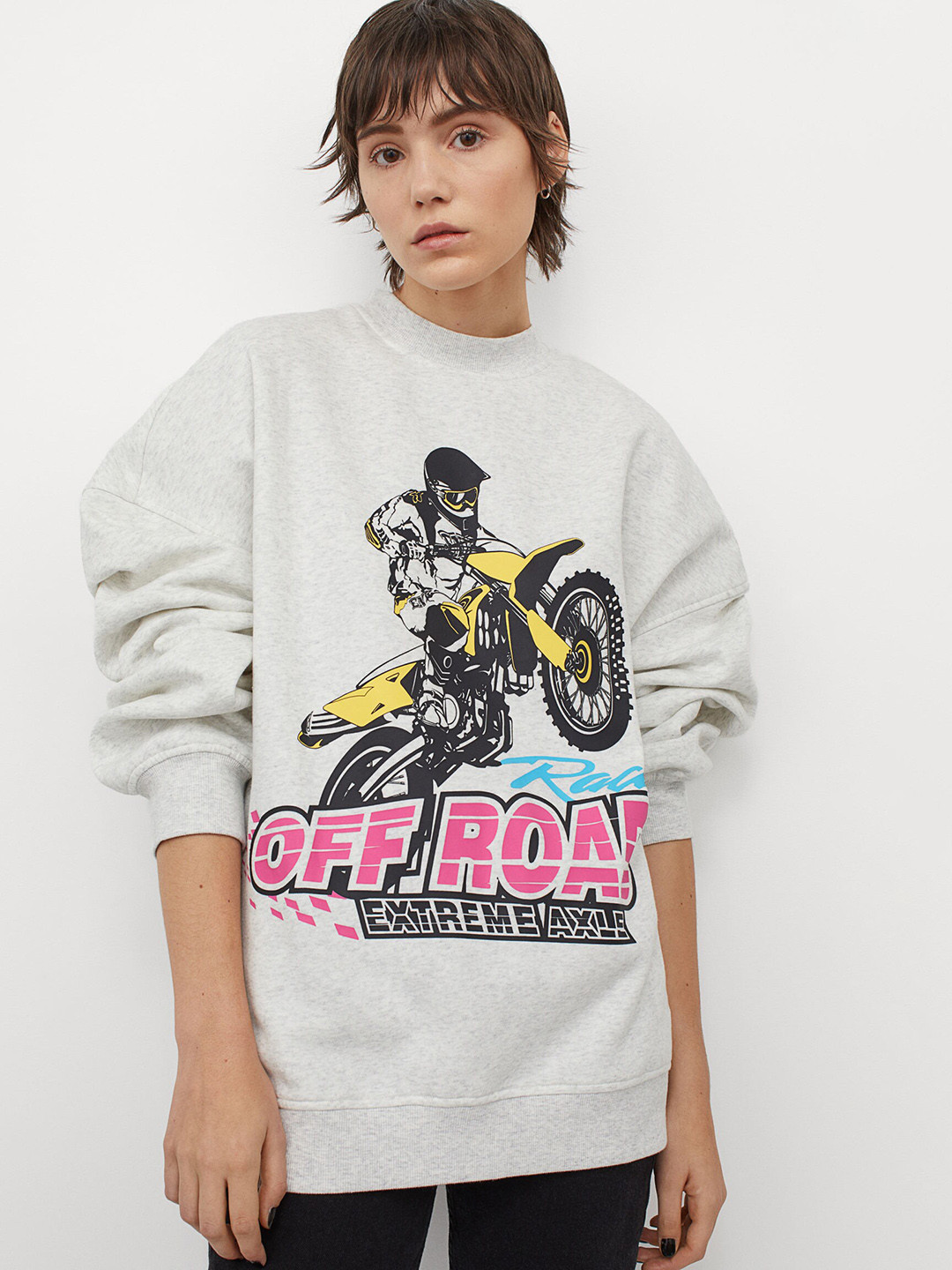 

H&M Women Grey Melange & Black Printed Oversized Sweatshirt
