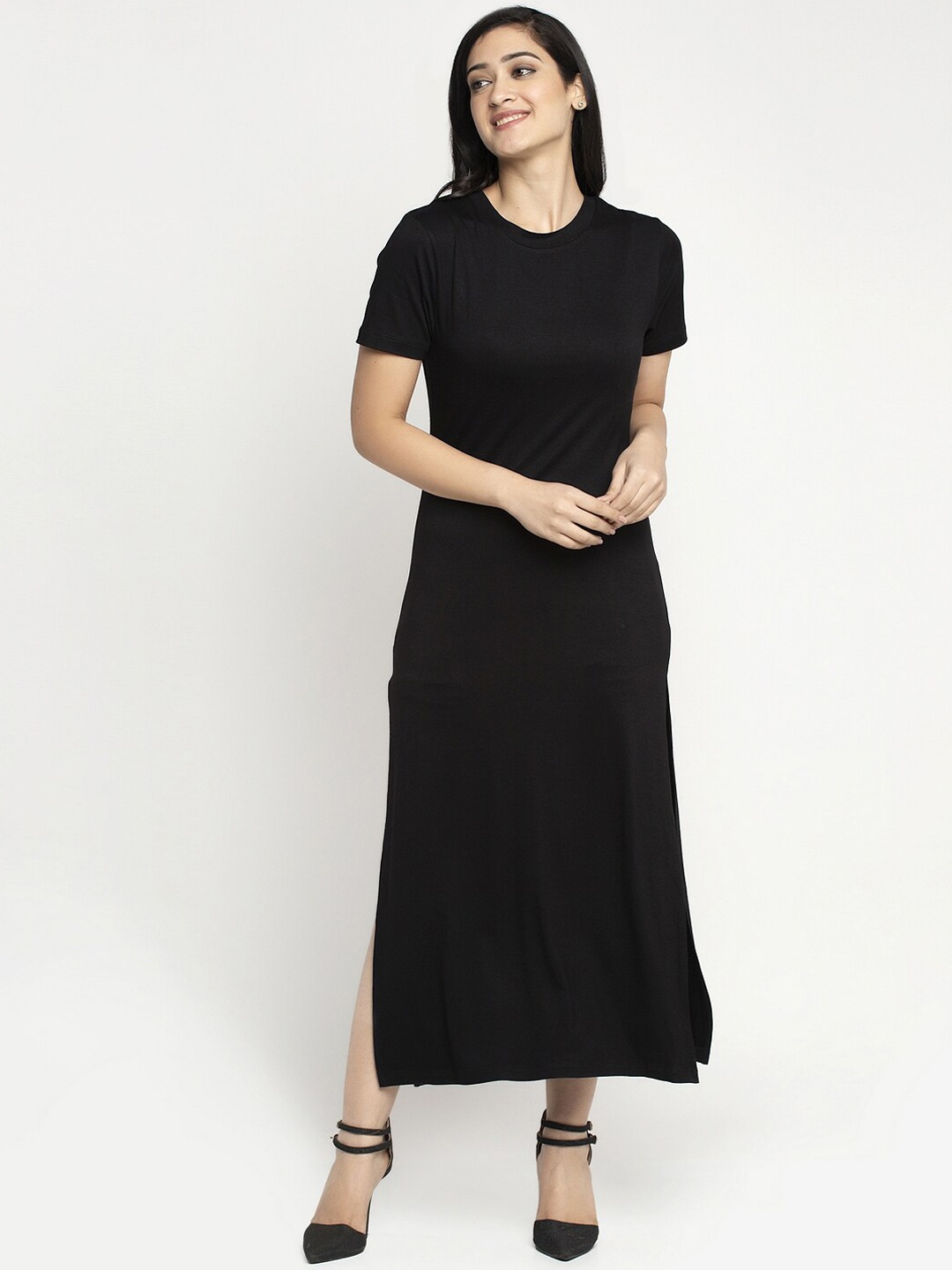 

DOOR74 Women Black Solid Maxi Dress