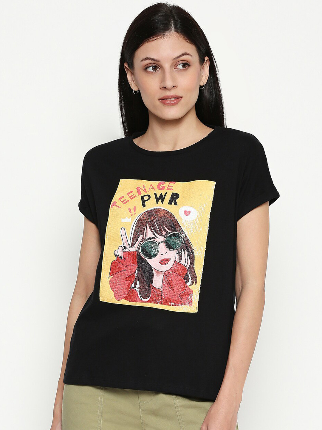 

People Women Black Printed Round Neck T-shirt