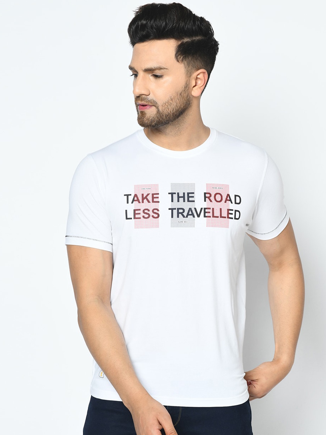 

Duke Men White Solid Round Neck T-shirt