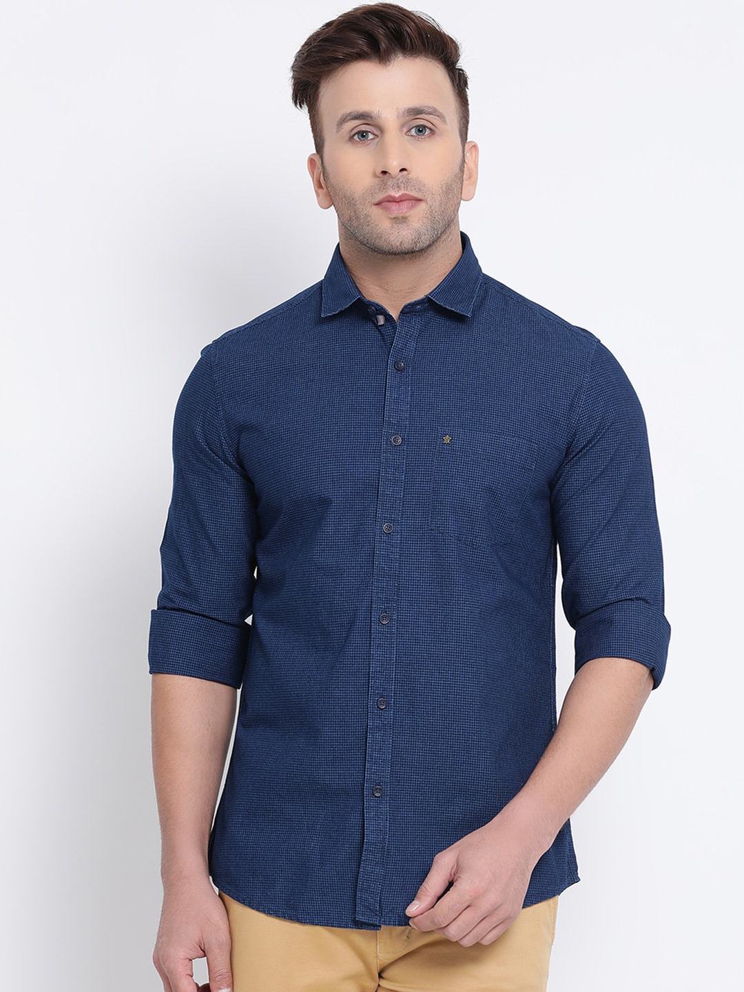

Turtle Men Blue Slim Fit Solid Casual Shirt