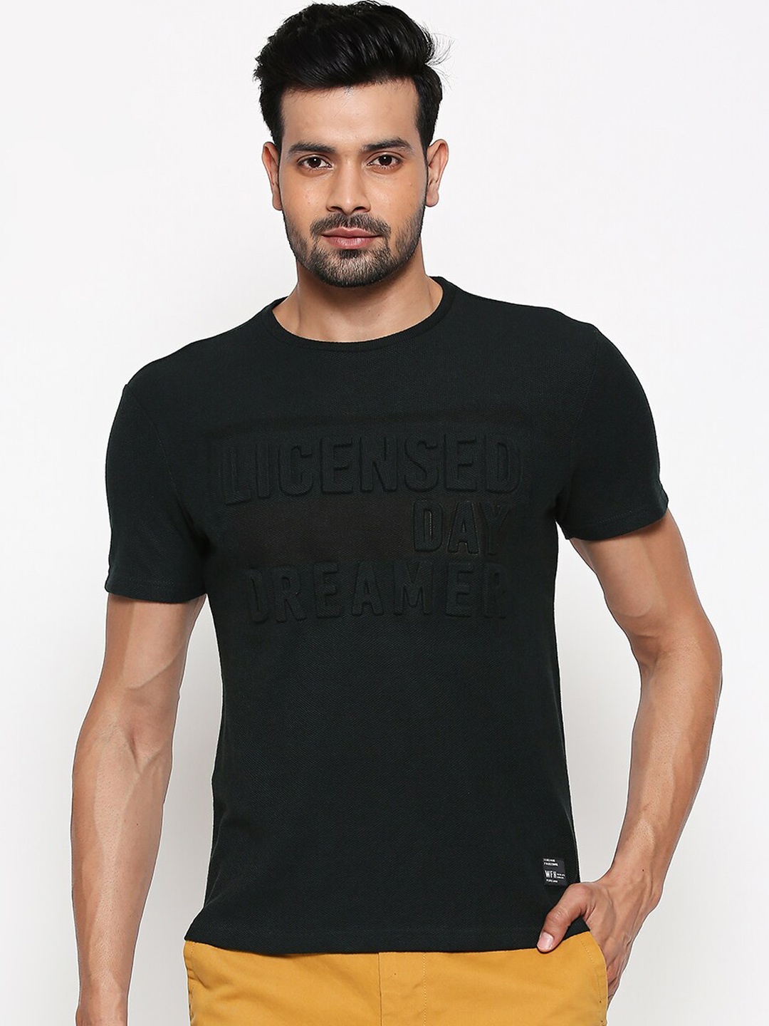 

People Men Green Self Design Round Neck Pure Cotton T-shirt