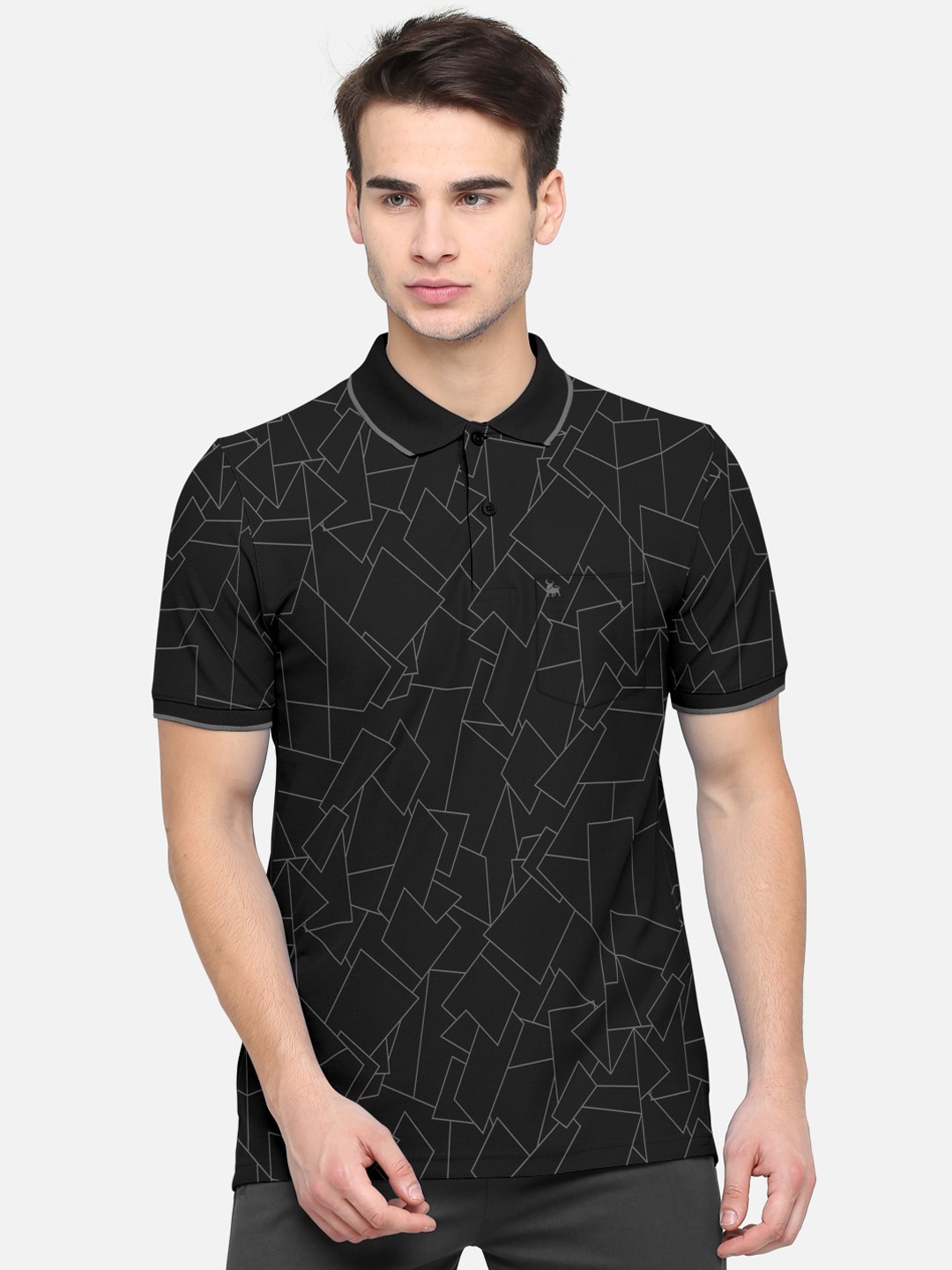 

BULLMER Men Black Checked Polo Collar T-shirt