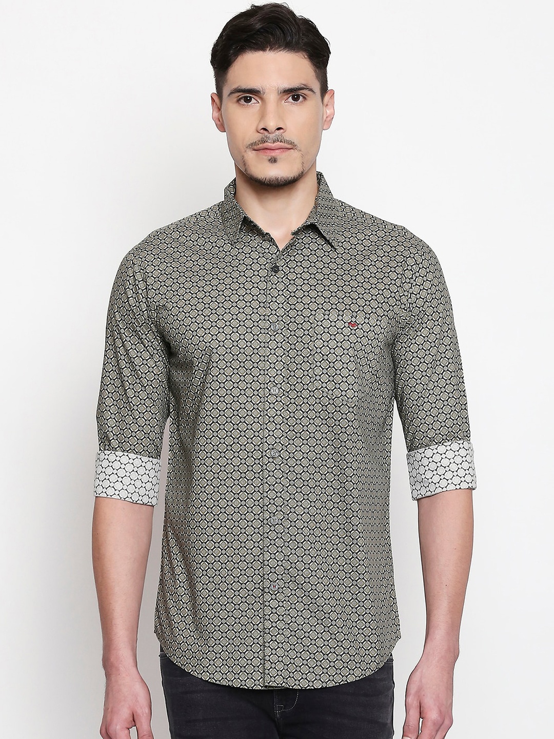 

Mufti Men Olive Green & Black Slim Fit Printed Casual Shirt