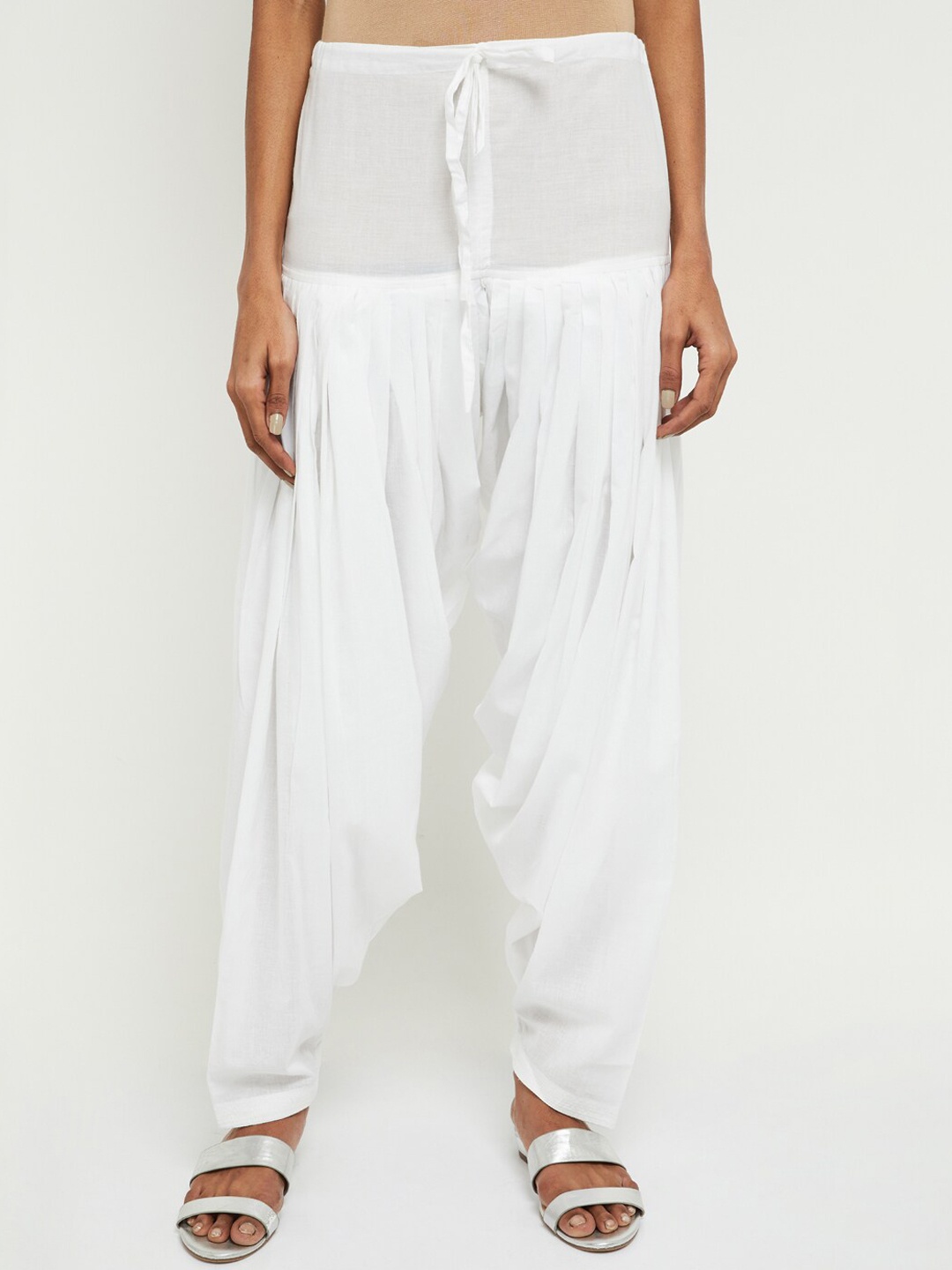 

max Women White Solid Salwar