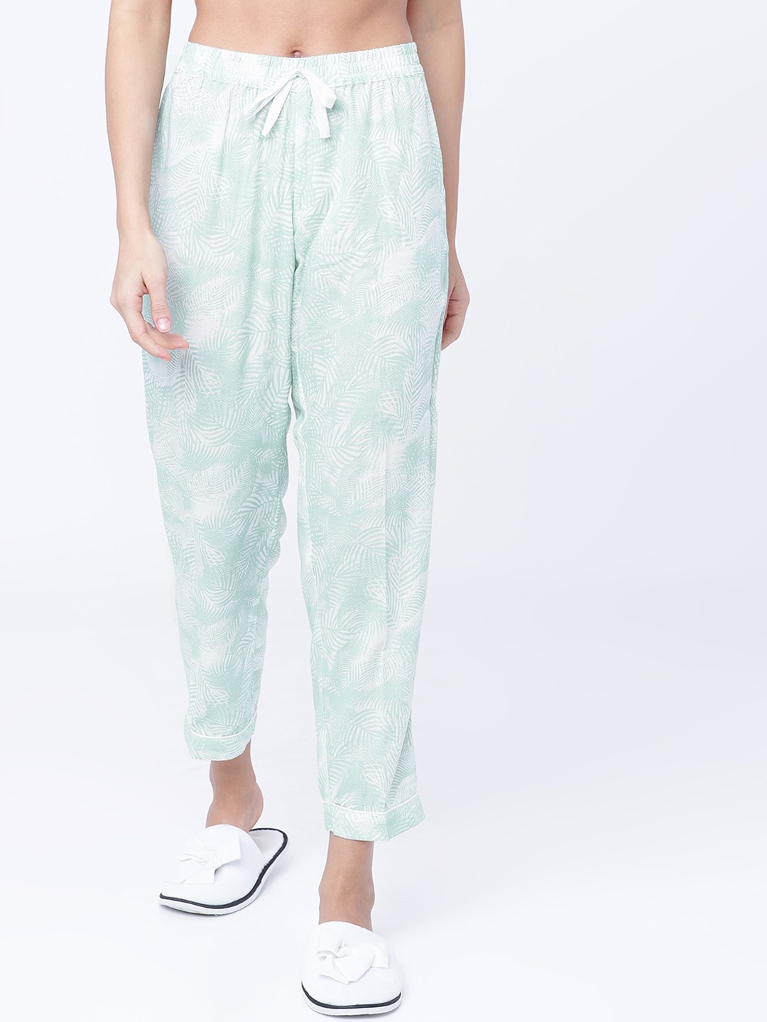 Tokyo Talkies Women Blue & White Printed Lounge Pants