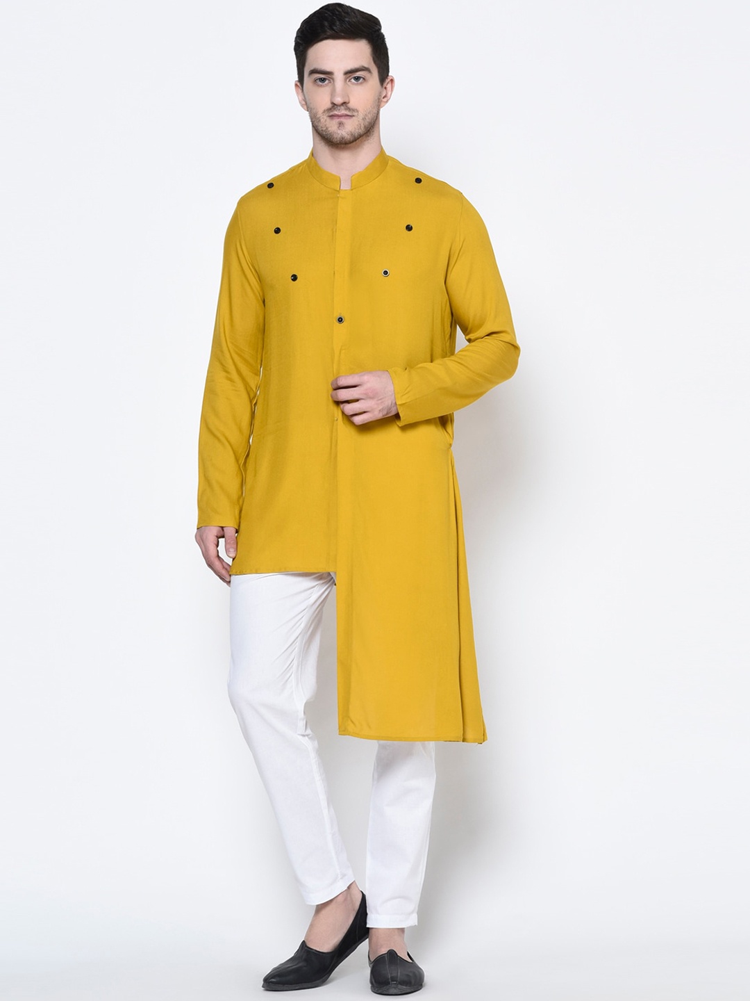 DEYANN Men Yellow & White Solid Kurta with Trousers