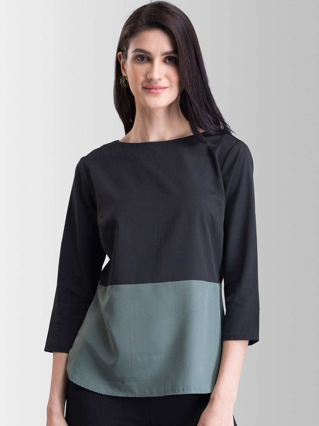 

FableStreet Women Black & Green Colourblocked Top