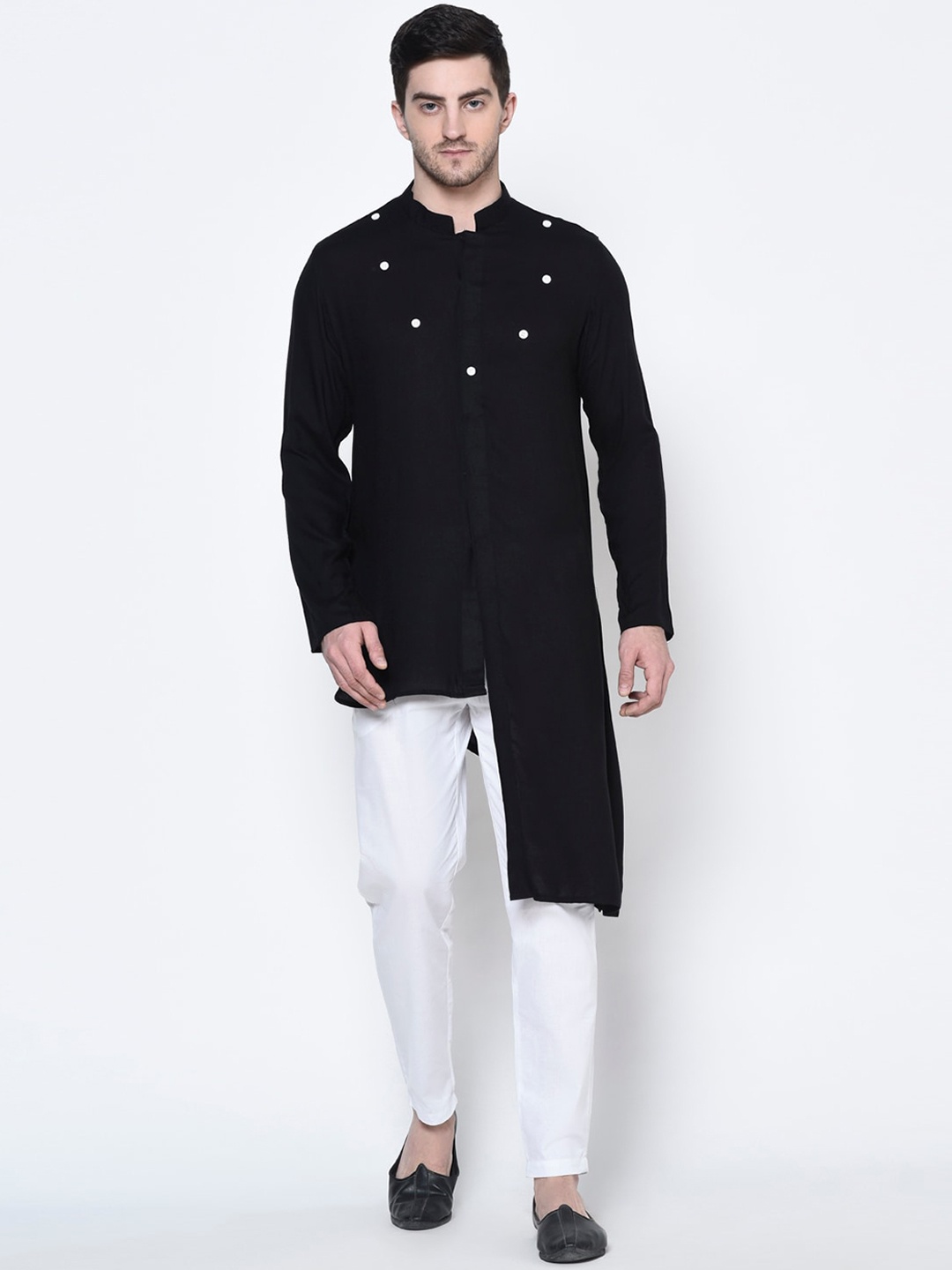 DEYANN Men Black & White Solid Kurta with Pyjamas