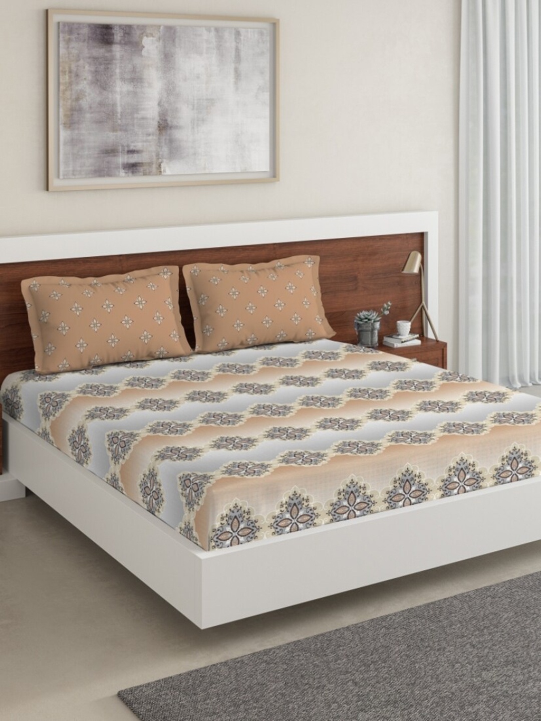 

DDecor Beige & Grey Floral-Printed 144 TC Queen Bedsheet with 2 Pillow Covers