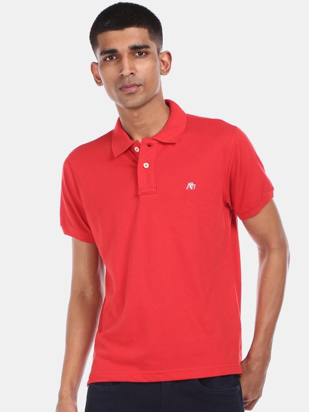 

Aeropostale Men Red Solid Polo Collar T-shirt