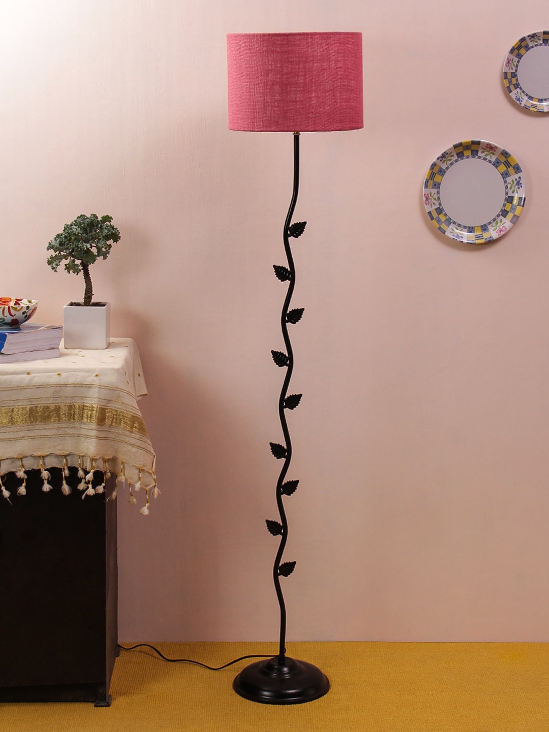 

Devansh Pink & Black Solid Drum Designer Contemporary Club Lamp