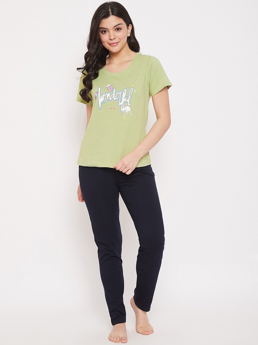 

Clovia Women Green & Navy Blue Printed Cotton Night Suit