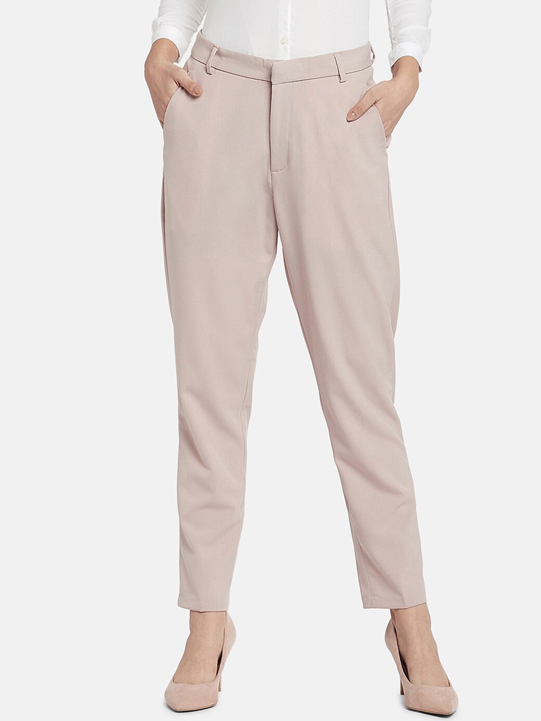 

Go Colors Women Pink Tapered Fit Solid Regular Trousers