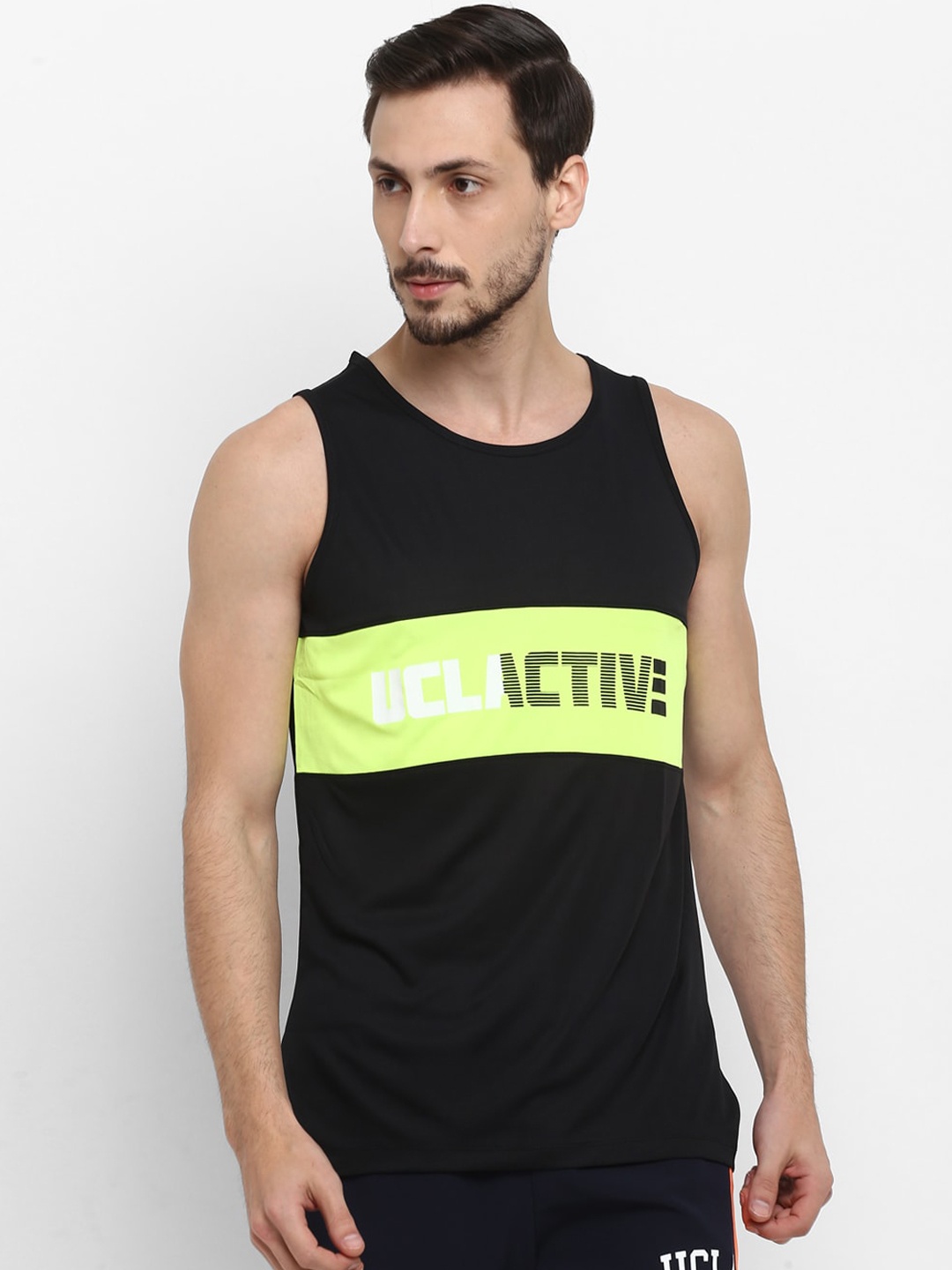 

UCLA Men Black Colourblocked Round Neck T-shirt
