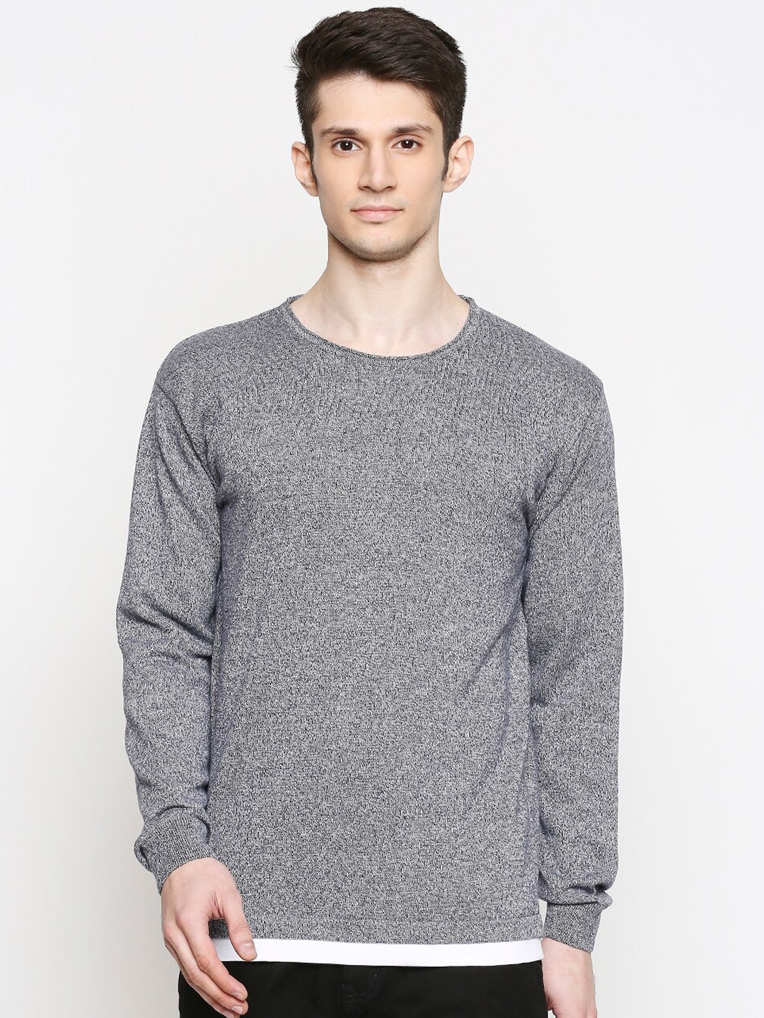 

People Men Grey Solid Pullover Sweater