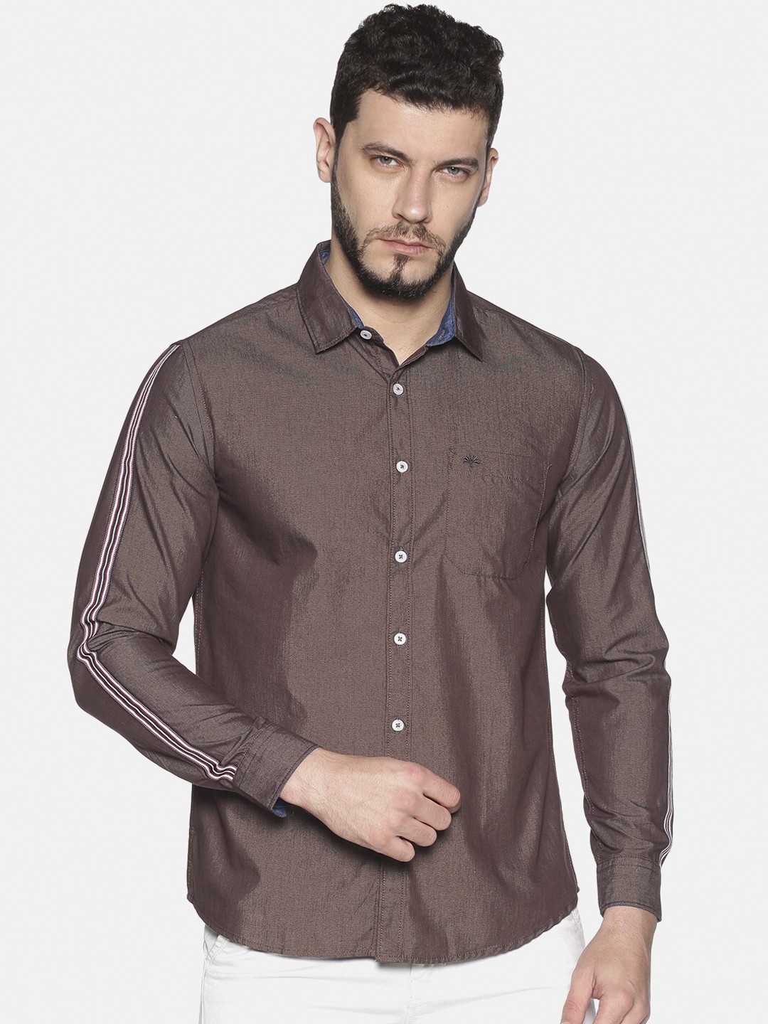 

Chennis Men Brown Slim Fit Solid Casual Shirt