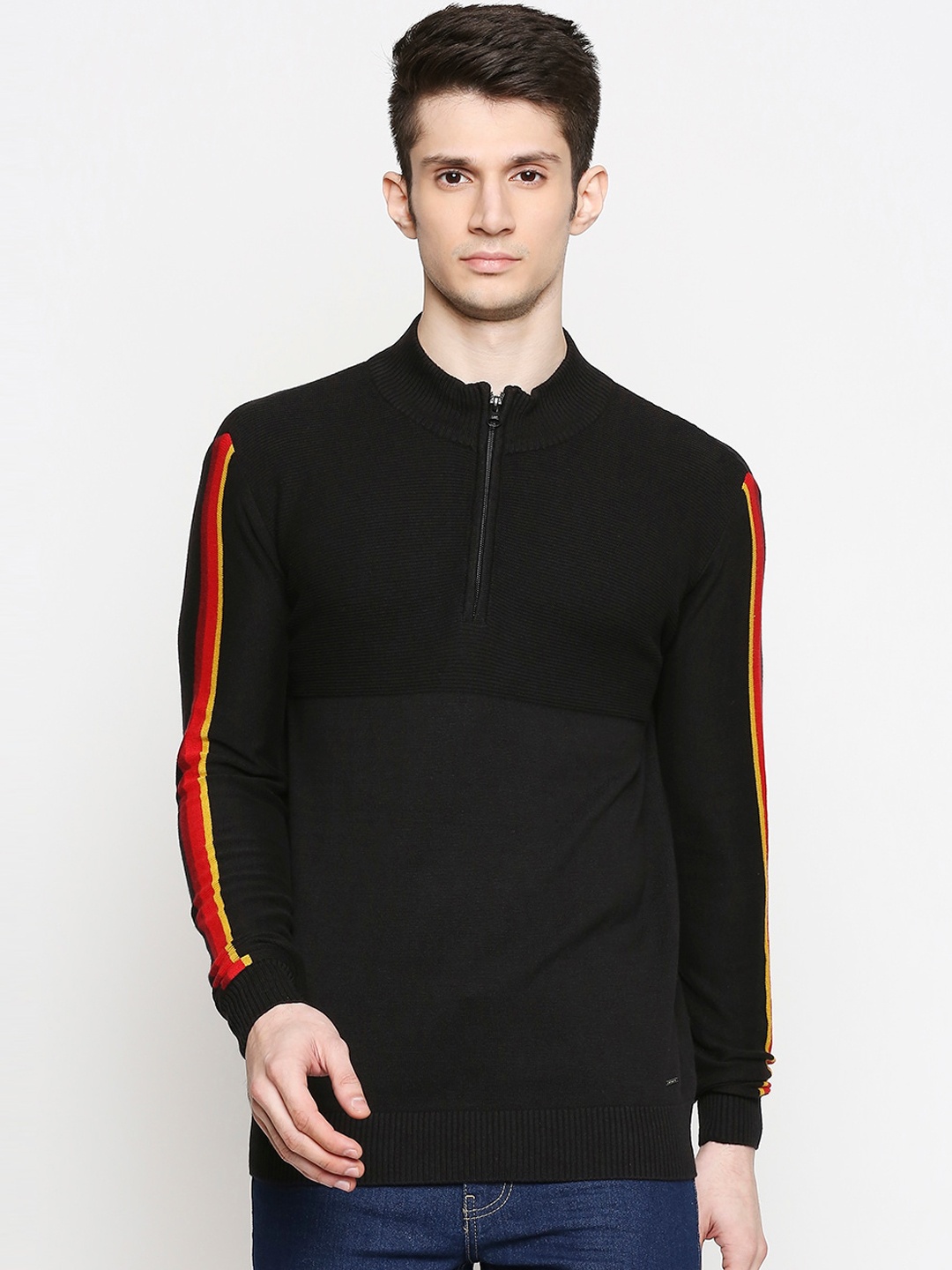 

People Men Black Solid Pullover Sweater