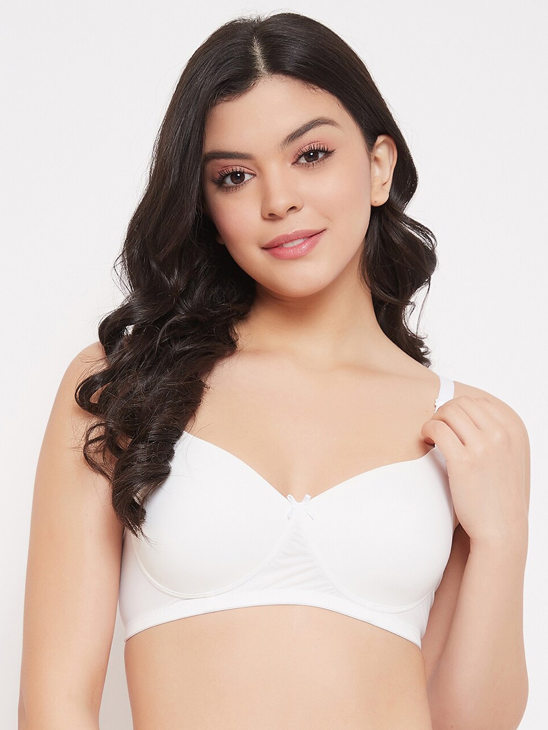 

Clovia Women White Solid Lightly-Padded Non-Wired T-Shirt Bra BR0738I18