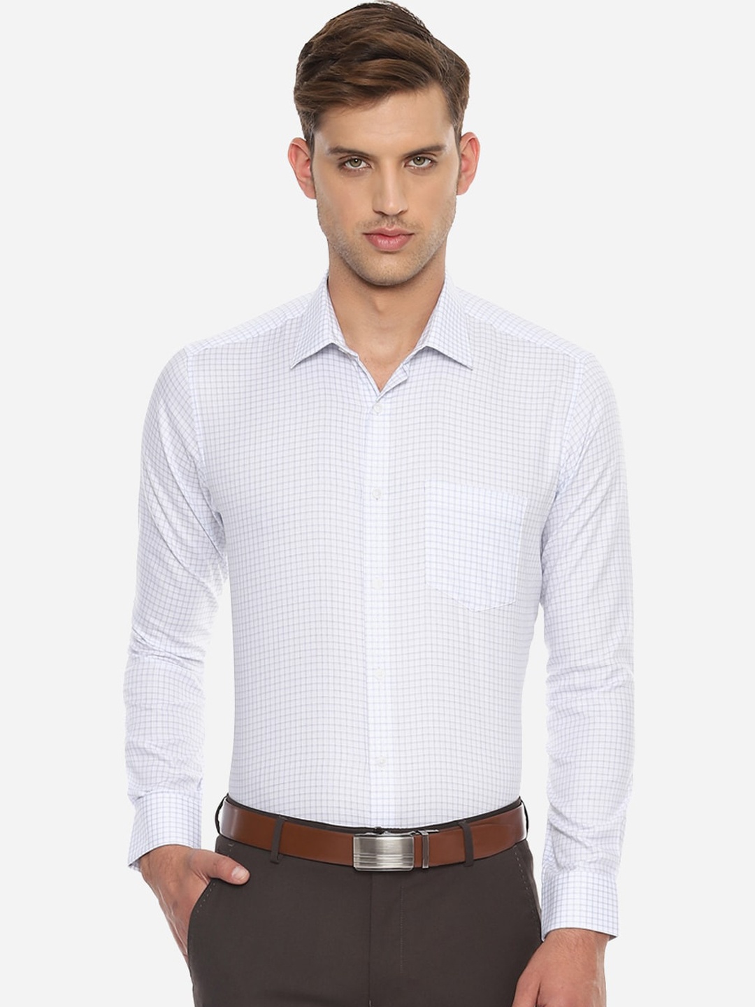 

Van Heusen Men White & Black Slim Fit Checked Formal Shirt