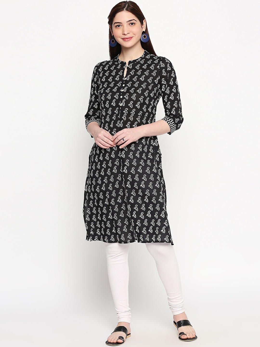 

People Women Black & White Printed A-Line Kurta