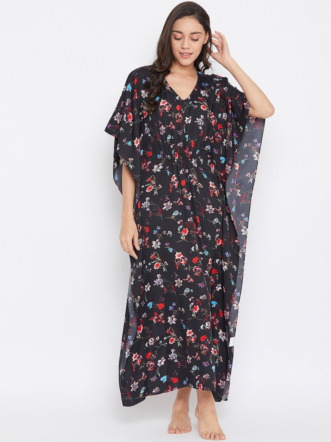 

Uptownie Lite Women Black & Red Printed Kaftan Nighty