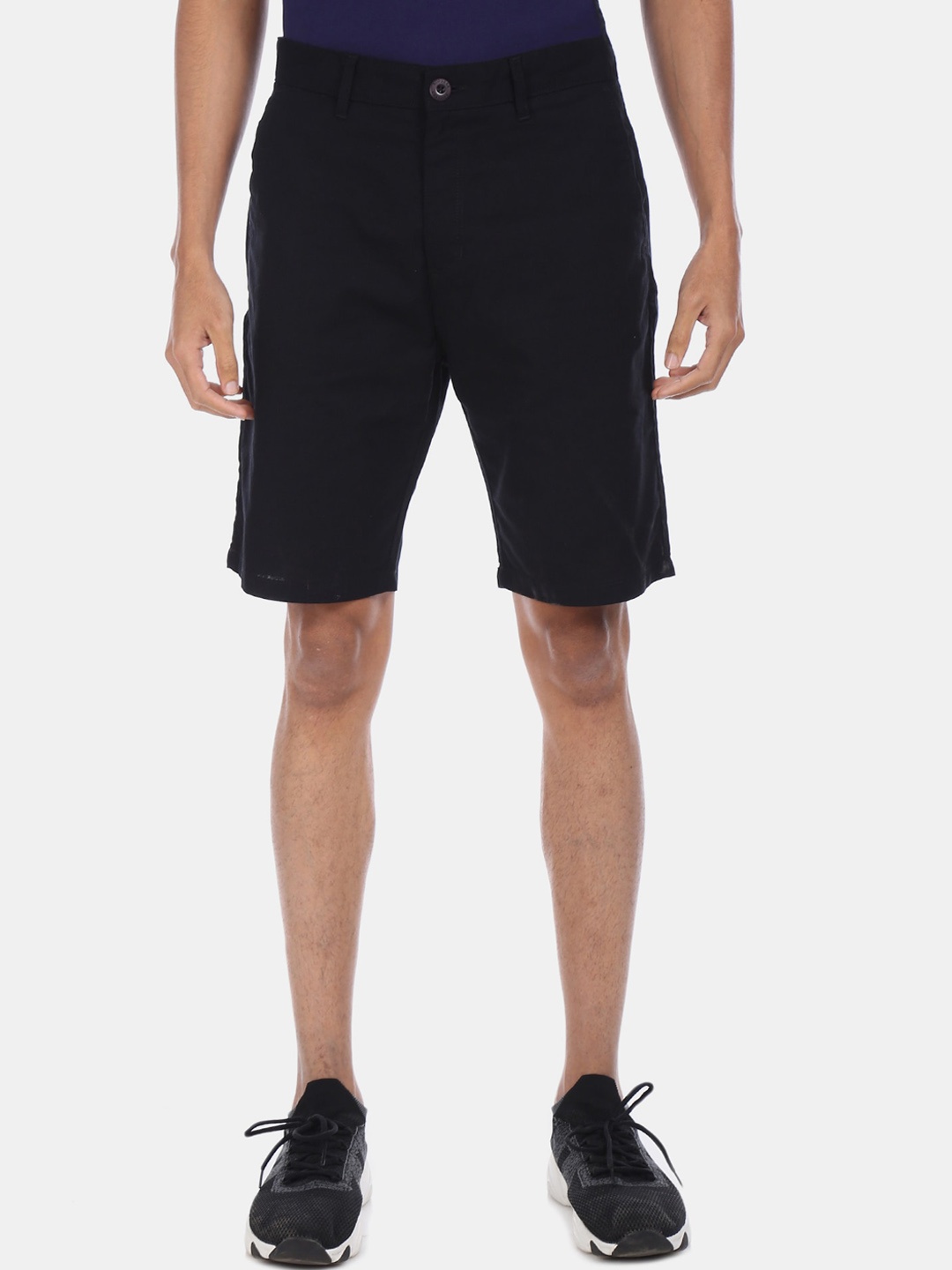 

Ruggers Men Black Solid Chino Shorts