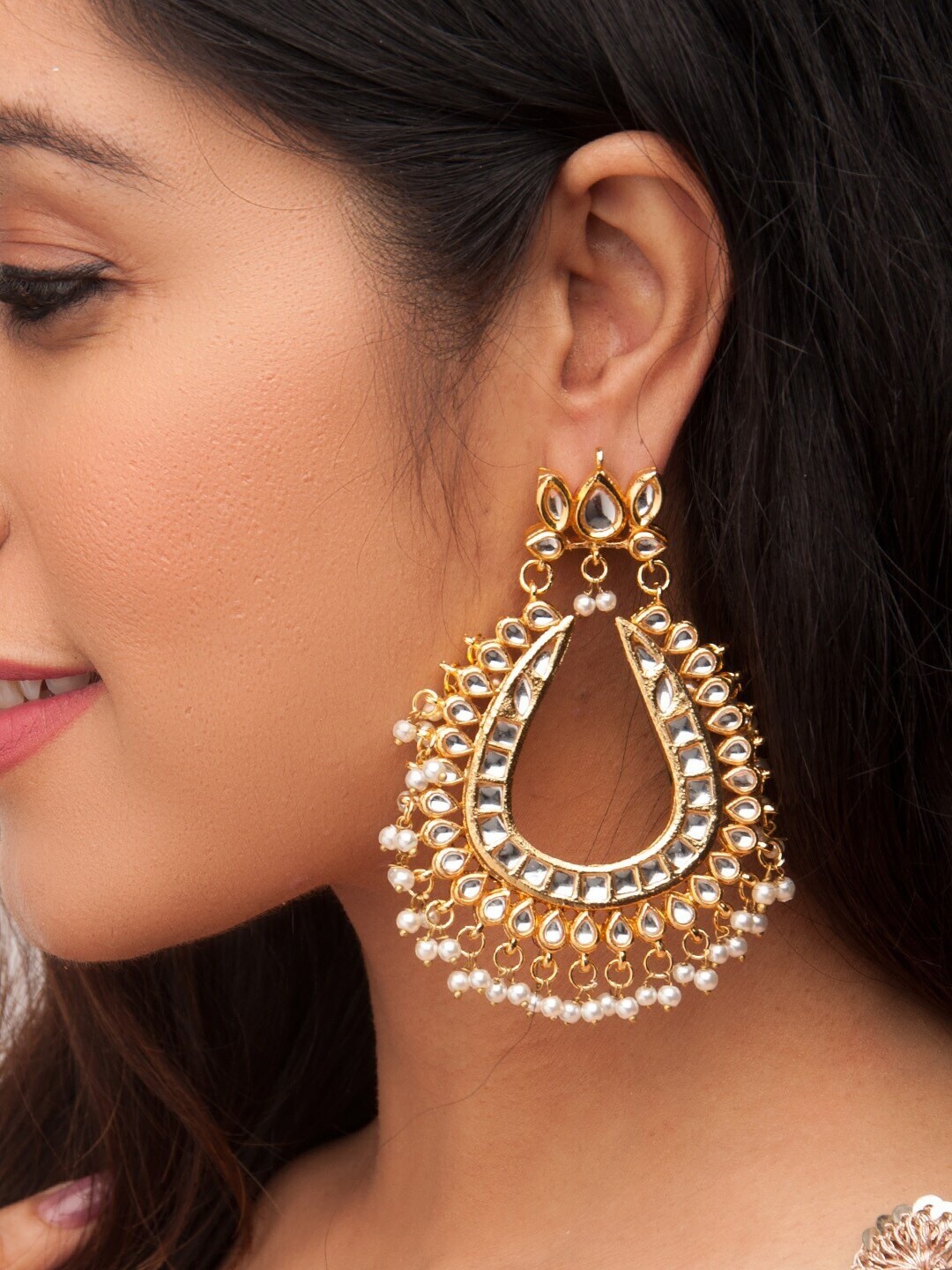

Rubans Gold-Toned Contemporary Drop Earrings