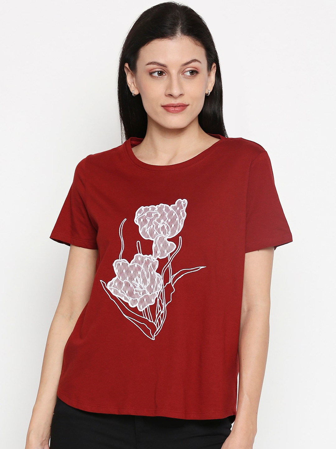 

People Women Maroon Printed Round Neck T-shirt