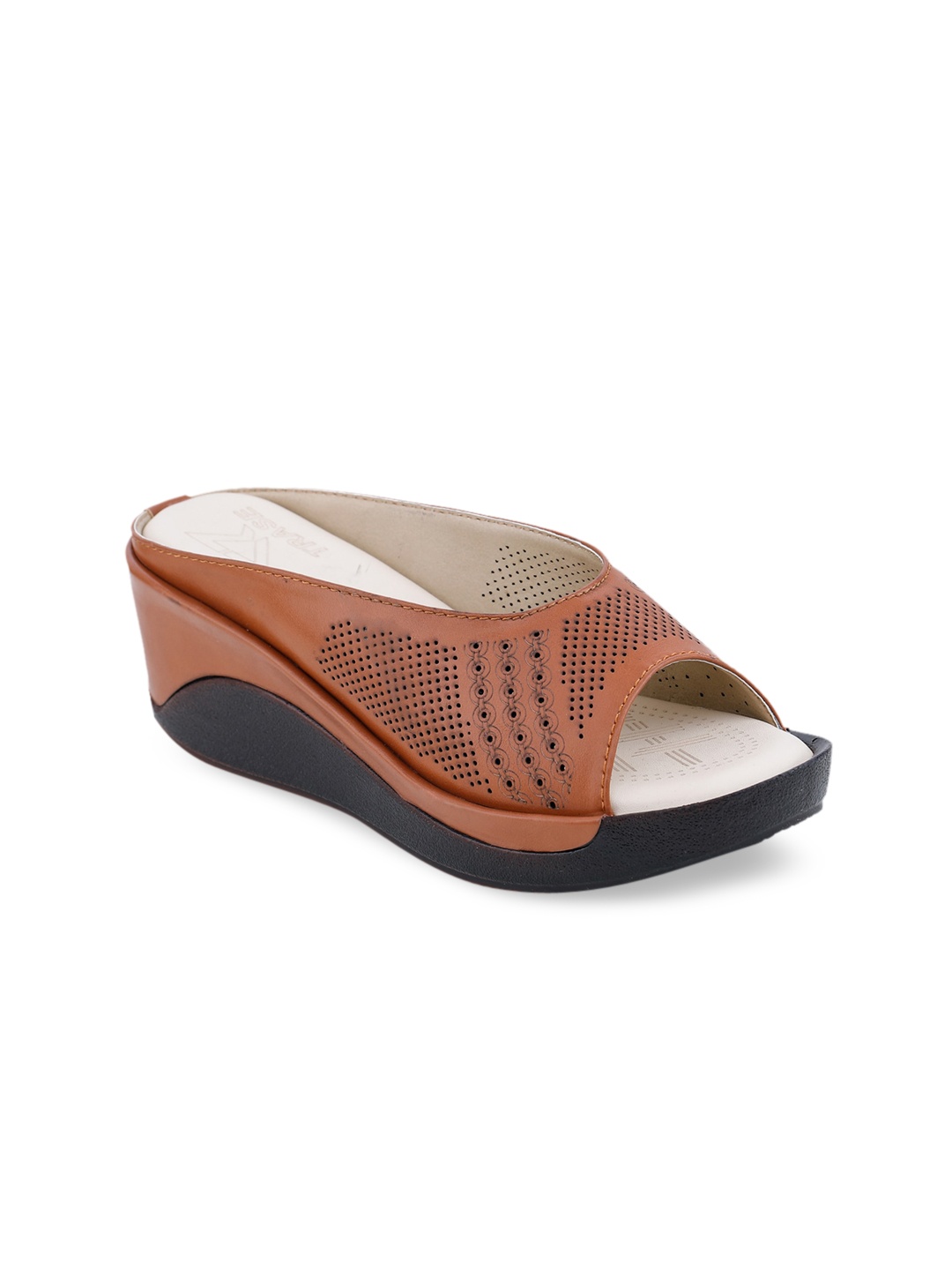 

TRASE Women Tan Brown Solid Wedges