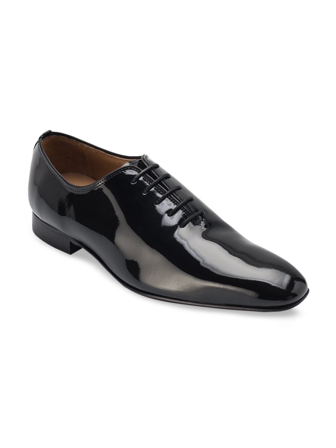 

Heel & Buckle London Men Black Patent Leather Oxfords