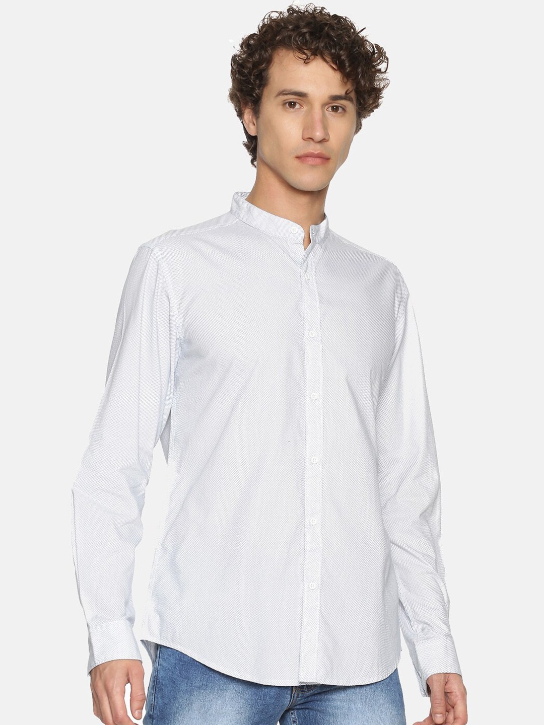 

IVOC Men White Slim Fit Printed Casual Shirt