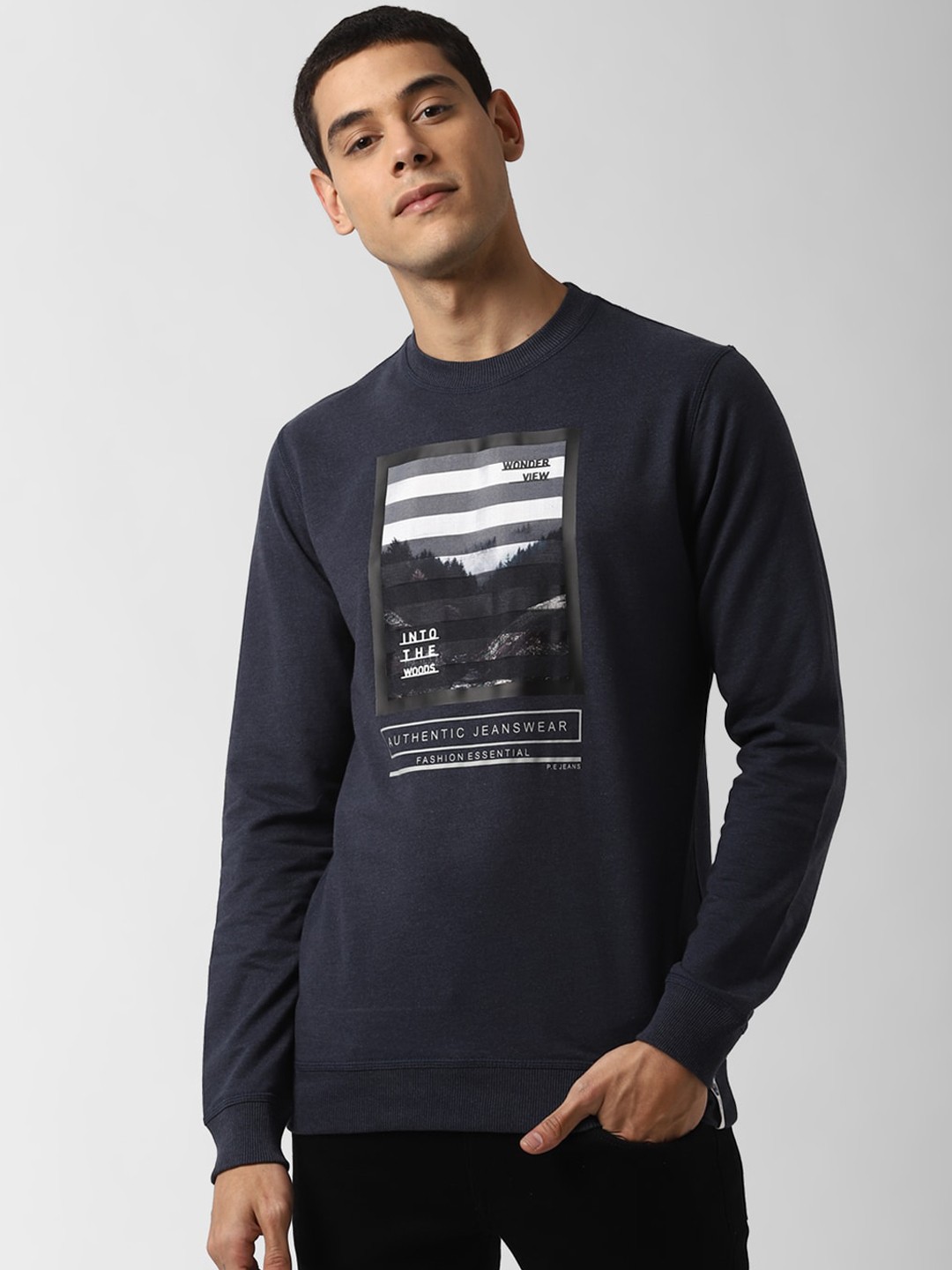 

Peter England Casuals Men Grey & Off-White Printed Sweatshirt