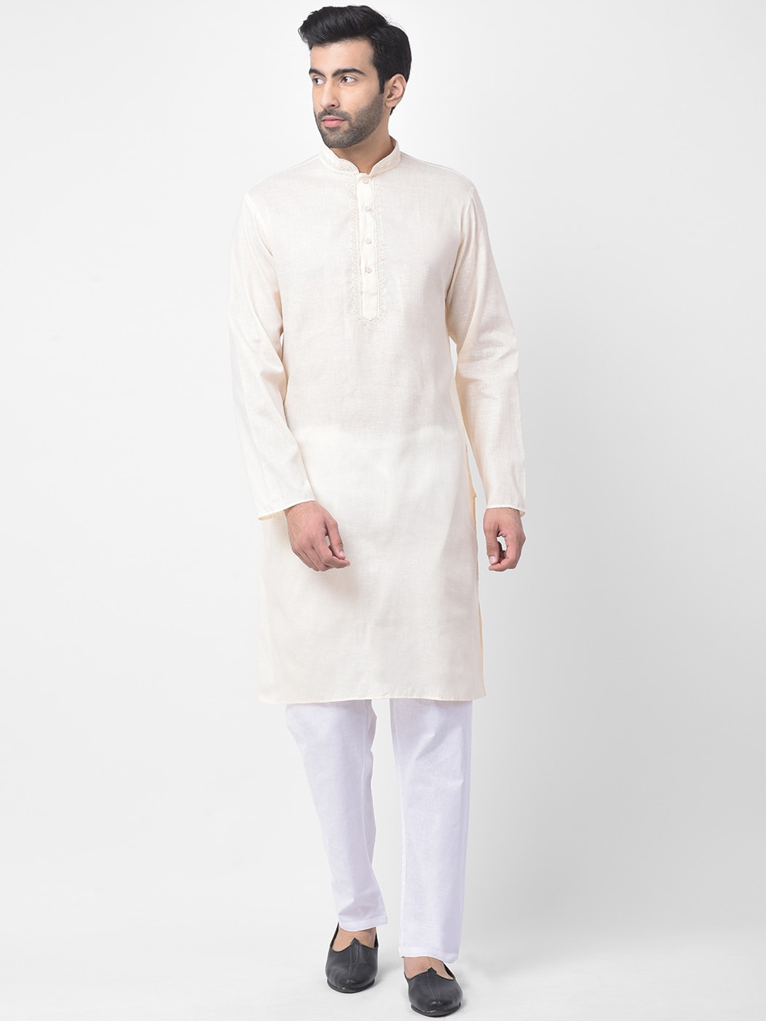 

SG LEMAN Men Cream-Coloured & White Solid Kurta with Pyjamas