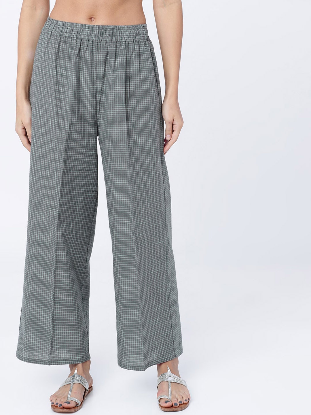 

Vishudh Women Grey & White Checked Cotton Straight Palazzos