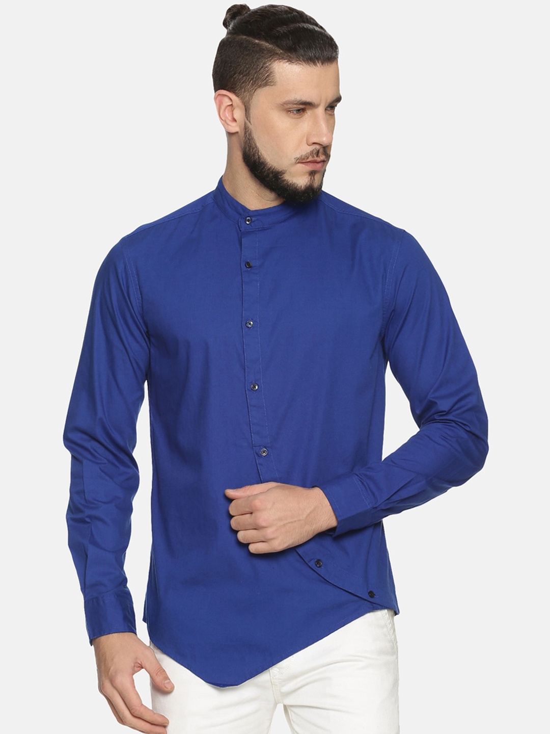 

IVOC Men Blue Slim Fit Solid Casual Shirt