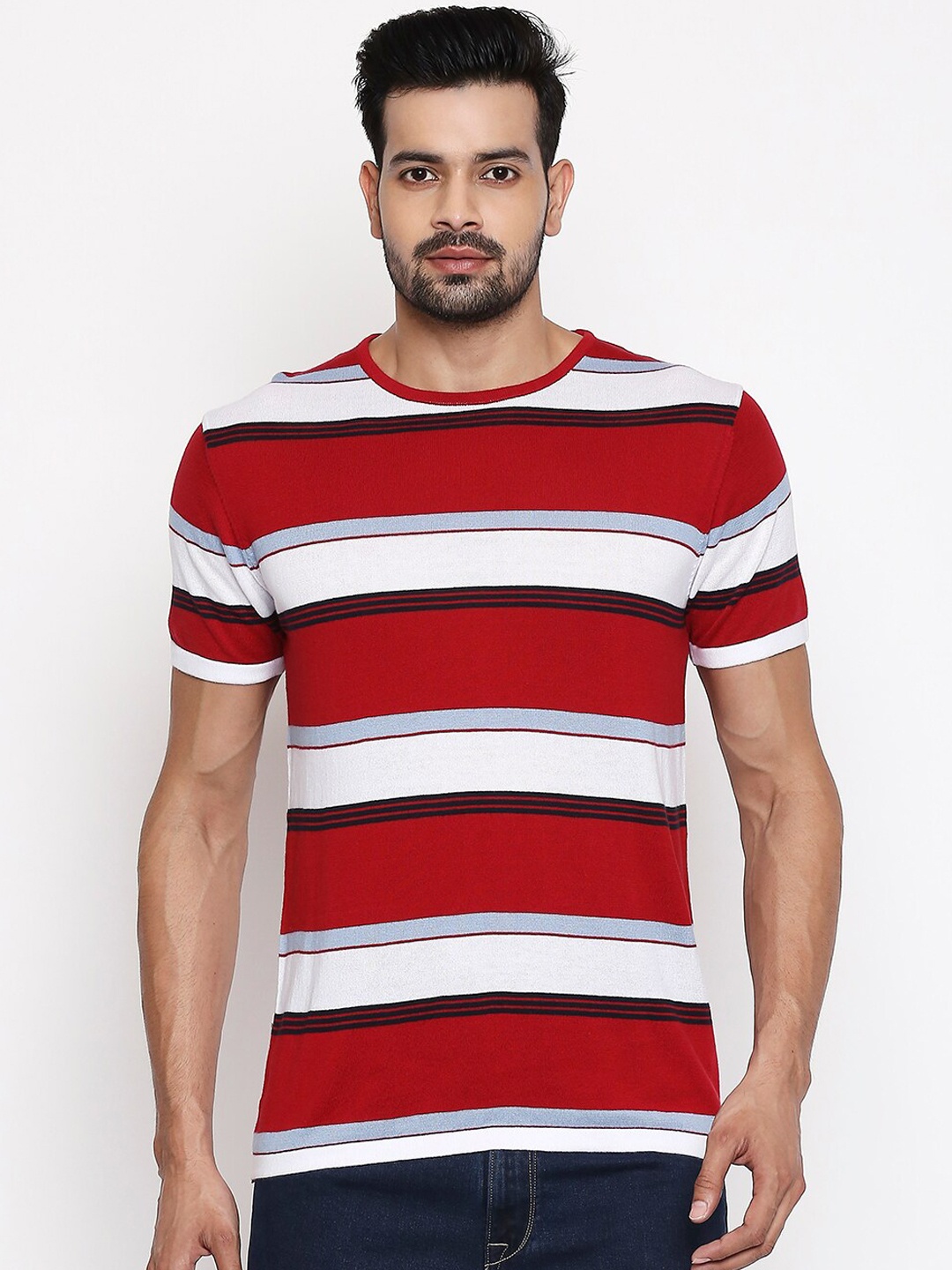 

BYFORD by Pantaloons Men Red Striped Round Neck T-shirt