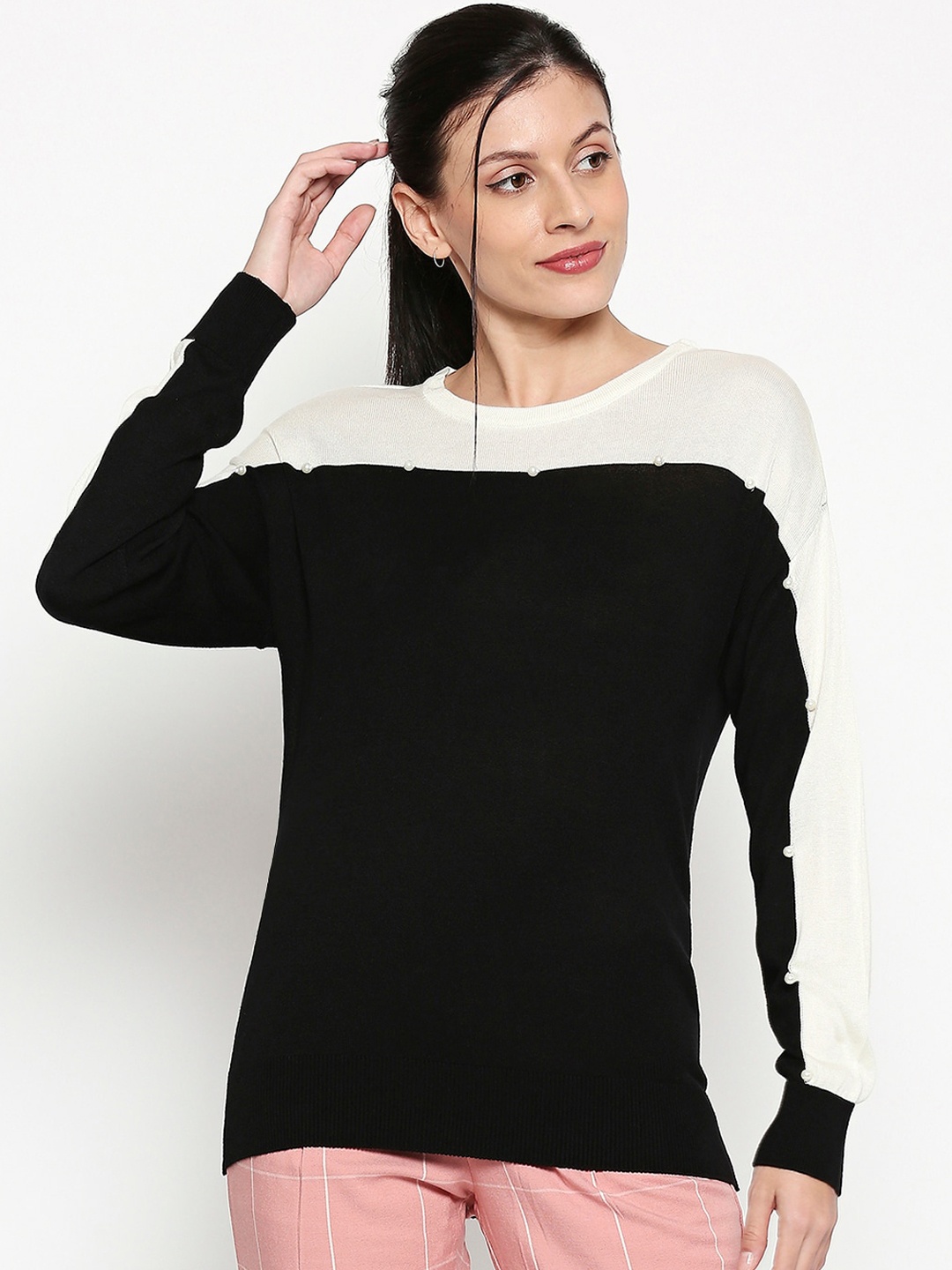 

Annabelle by Pantaloons Women Black & White Colourblocked Pullover Sweater