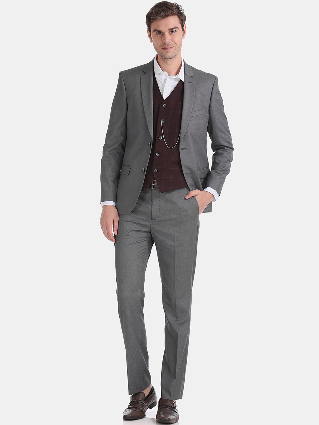 

Arrow Men Grey Solid Single-Breasted Formal Three-Piece Suit