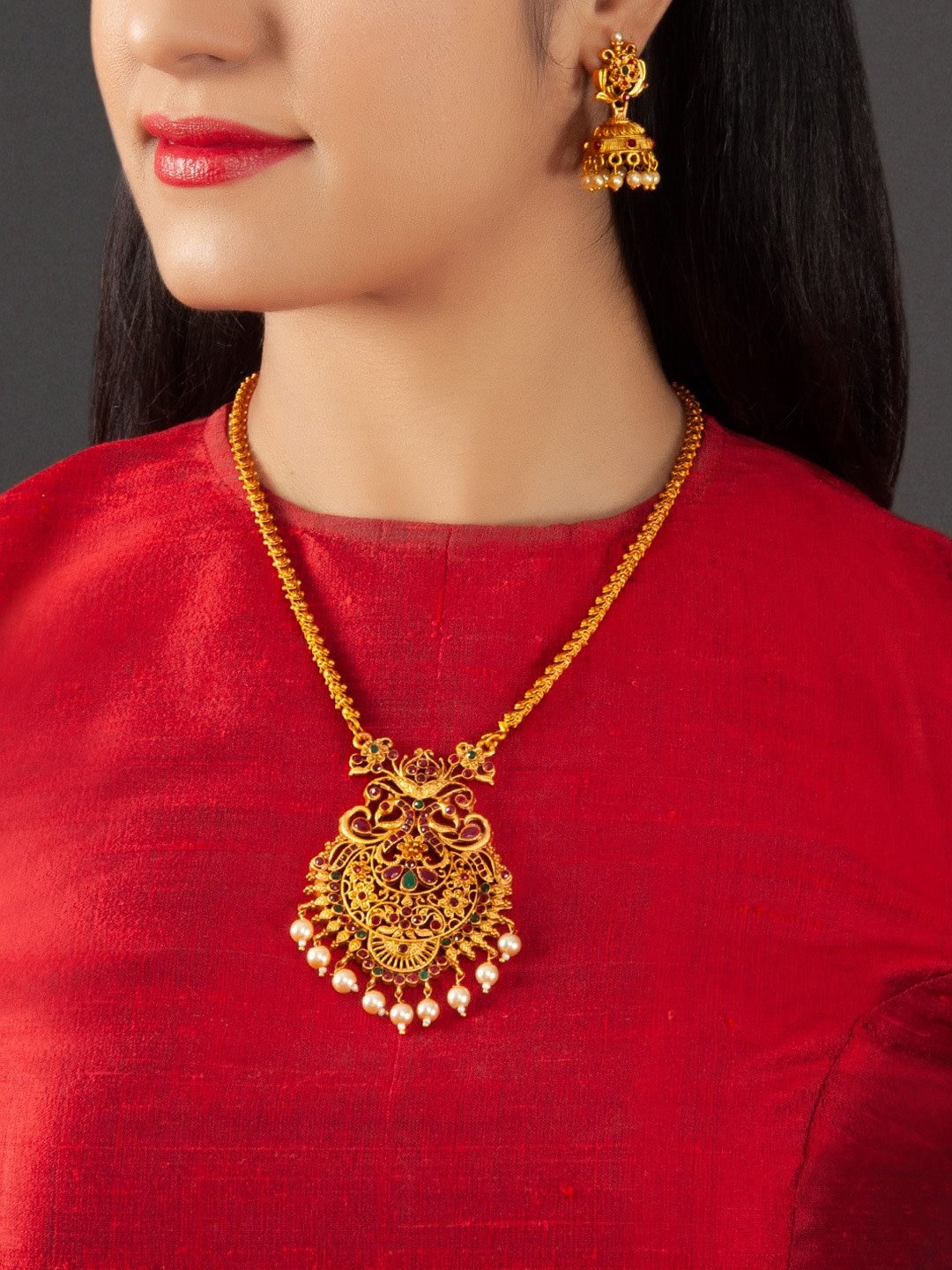

Rubans Gold-Plated Red & Green Stone-Studded Beaded Handcrafted Jewellery Set
