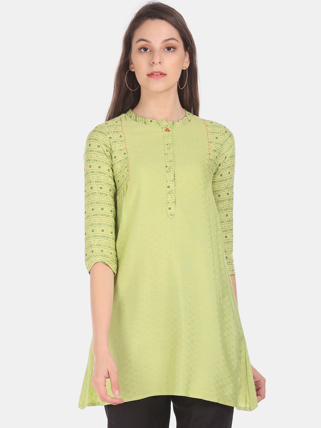 

Karigari Women Green Woven Design A-Line Kurta