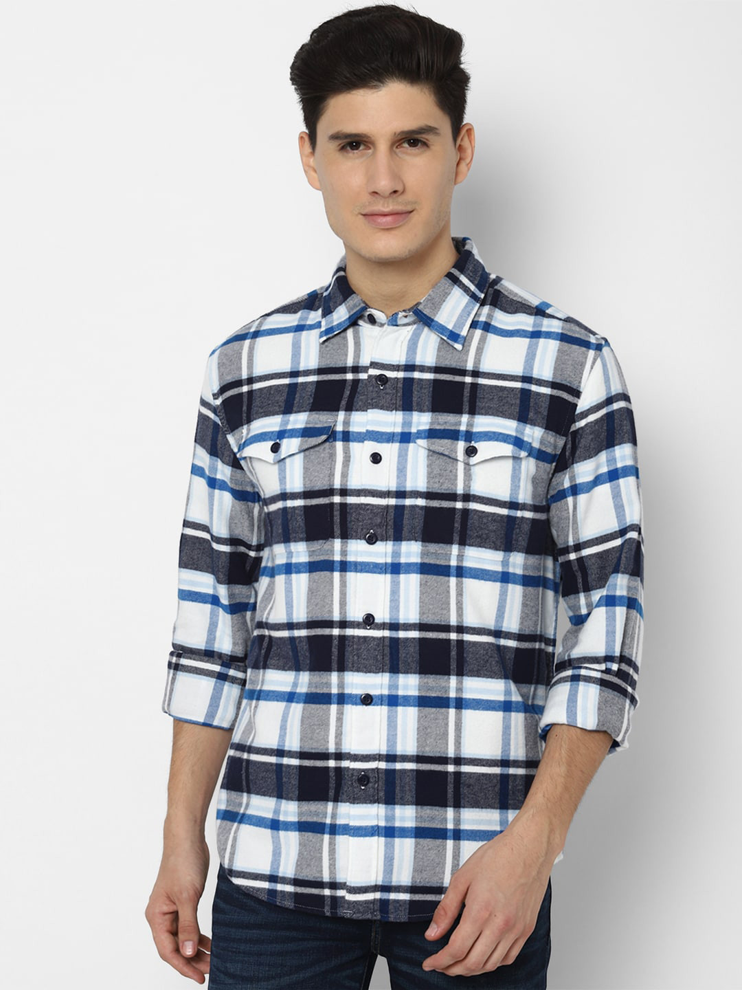 

AMERICAN EAGLE OUTFITTERS Men Blue & White Slim Fit Checked Casual Shirt