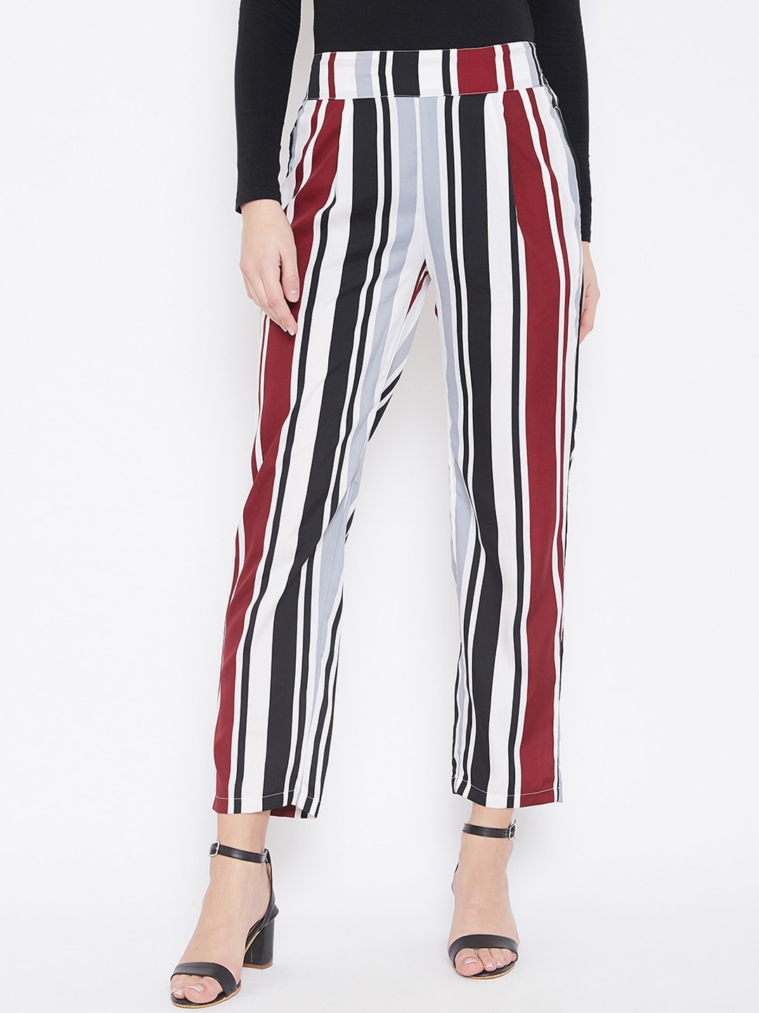 

U&F Women White & Black Tapered Fit Striped Regular Trousers