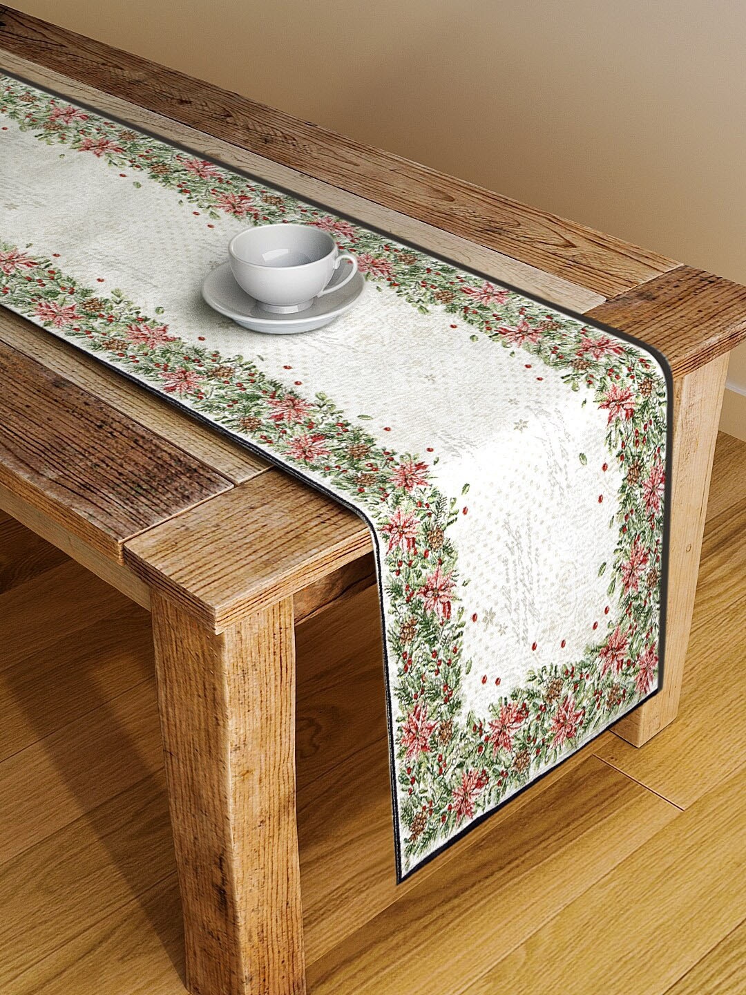 

KLOTTHE Set of 2 White & Red Woven Design Table Runners