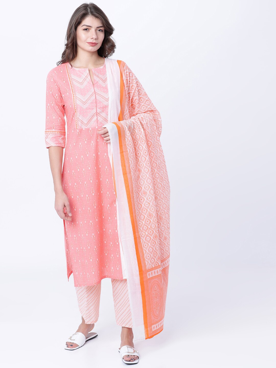 Vishudh Women Coral & White Printed Dupatta