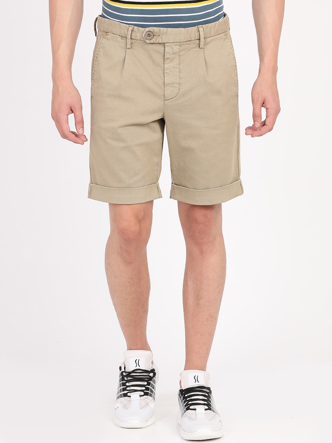 

Breakbounce Men Khaki Solid Slim Fit Chino Shorts