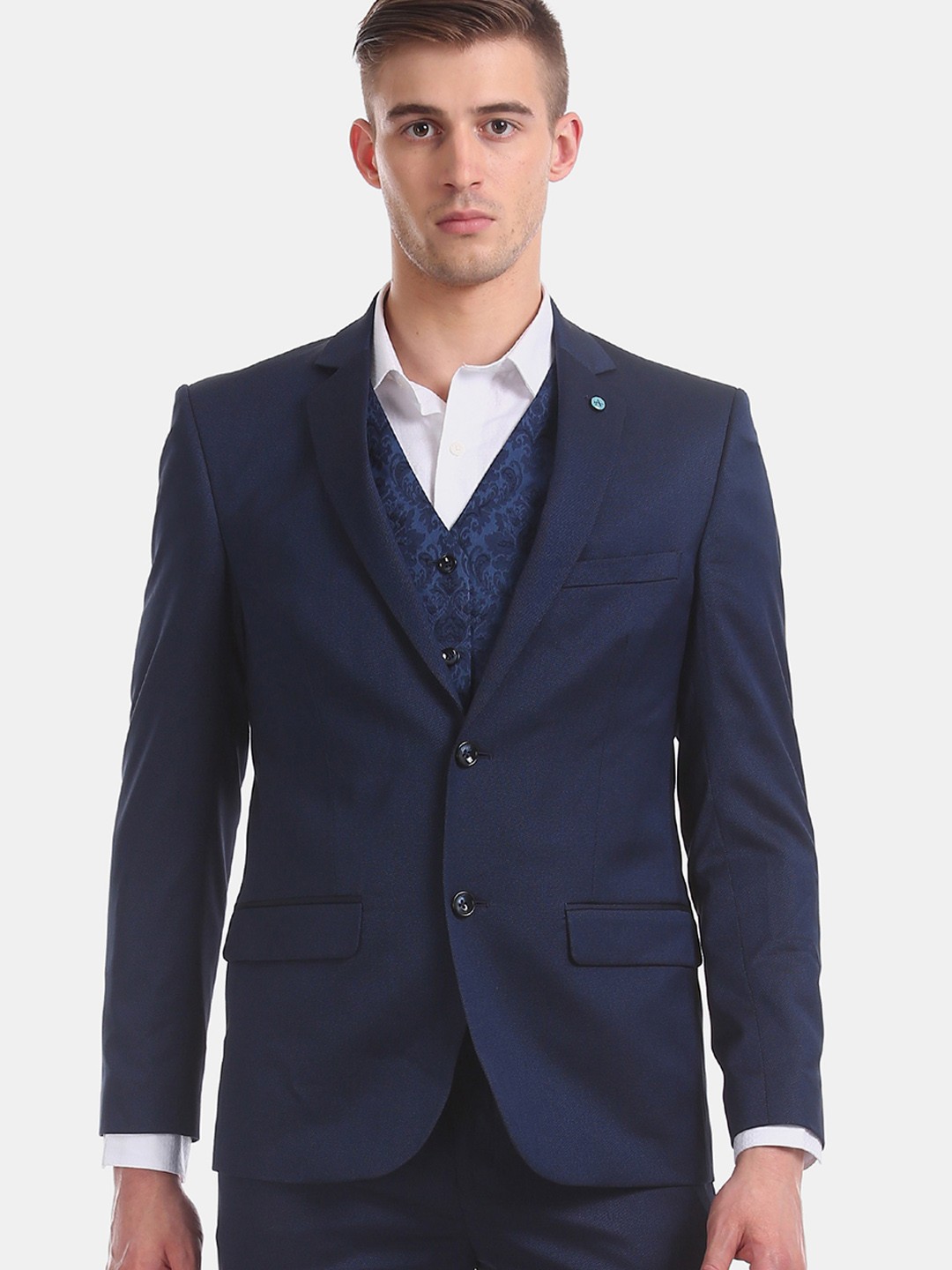 

Arrow Men Blue Solid Single-Breasted Formal Three-Piece Suit