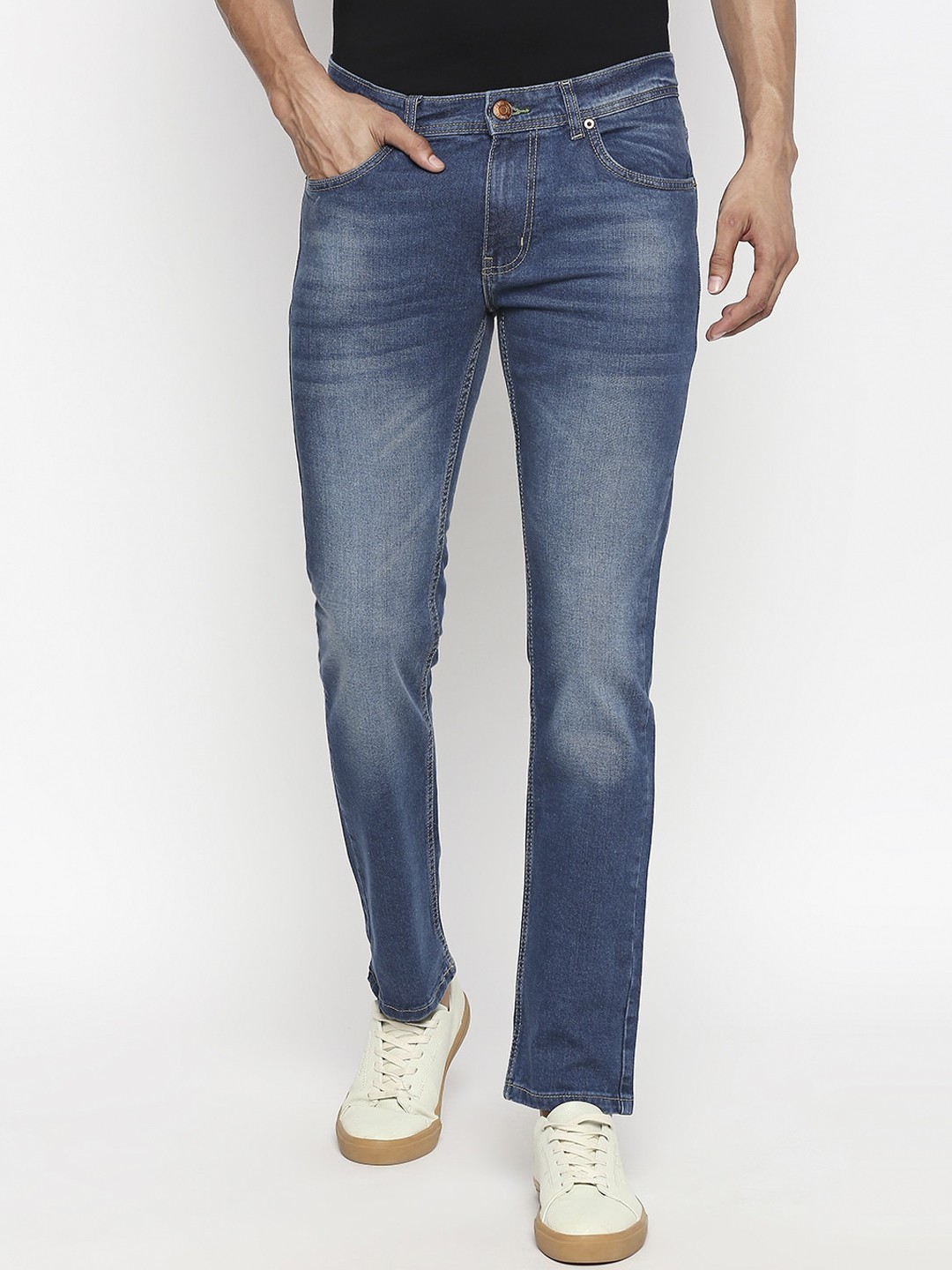 

People Men Blue Tapered Fit Mid-Rise Clean Look Jeans