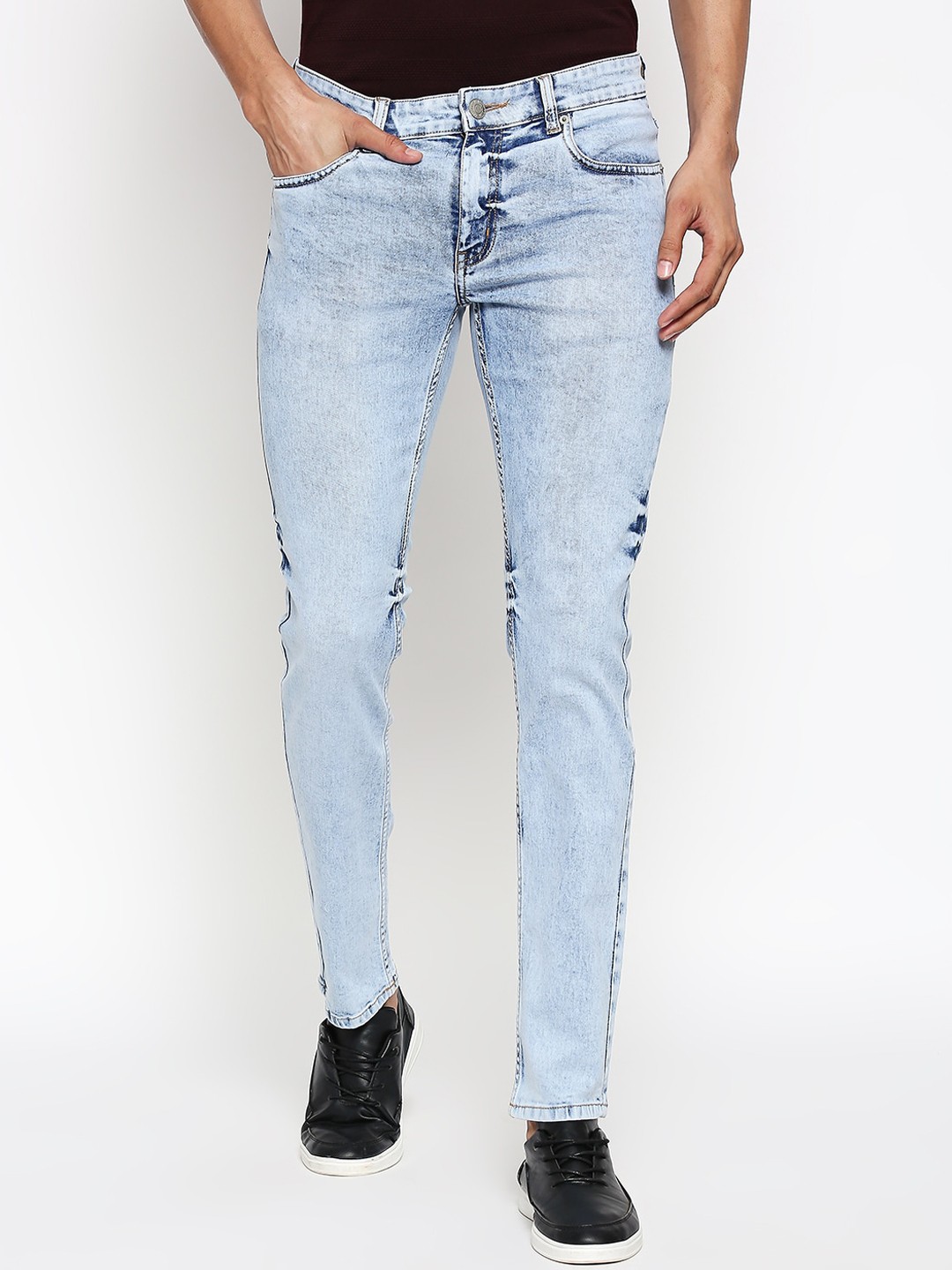 

People Men Blue Tapered Fit Mid-Rise Clean Look Jeans