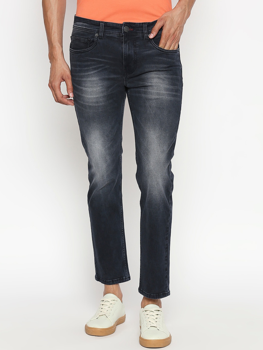 

People Men Grey Tapered Fit Mid-Rise Clean Look Jeans